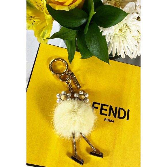 |SOLD| Fendi Witch Junior Rabbit Fur Bag Charm - Picture 3 of 10